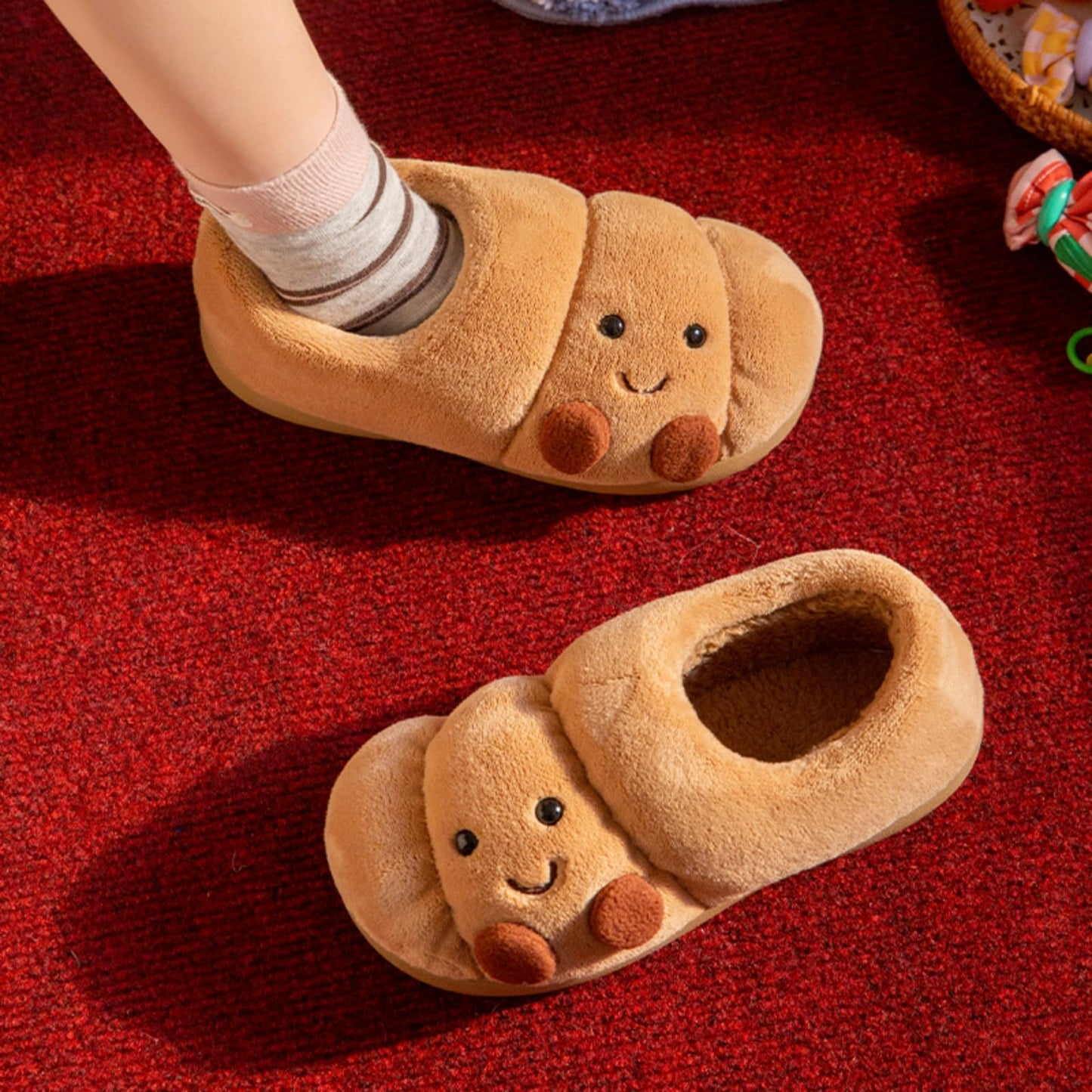Croissant Fuzzy Slippers Women Open Back& Closed Back Cute House Shoes 1.4” Y2k Aesthetic Warm Non-Slip Indoor Fluffy Slippers