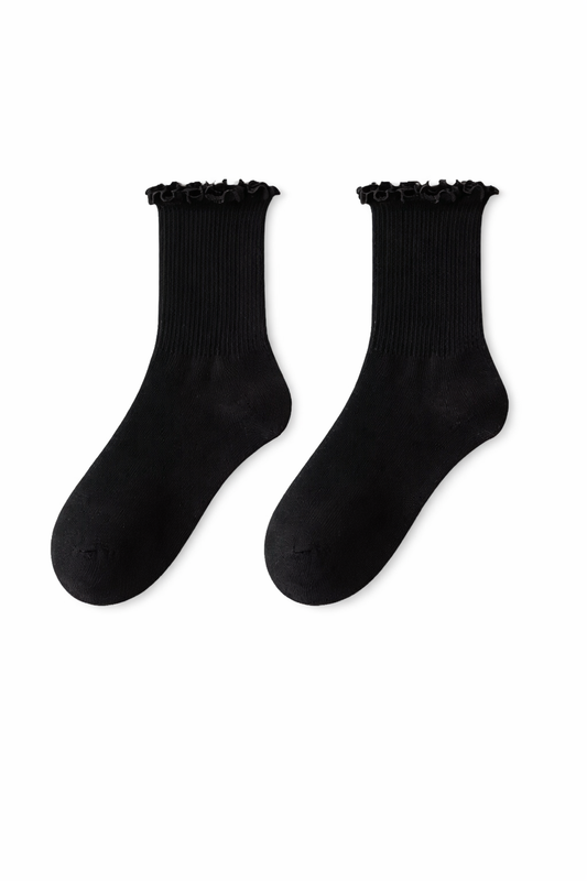 Chic Ruffled Ankle Socks